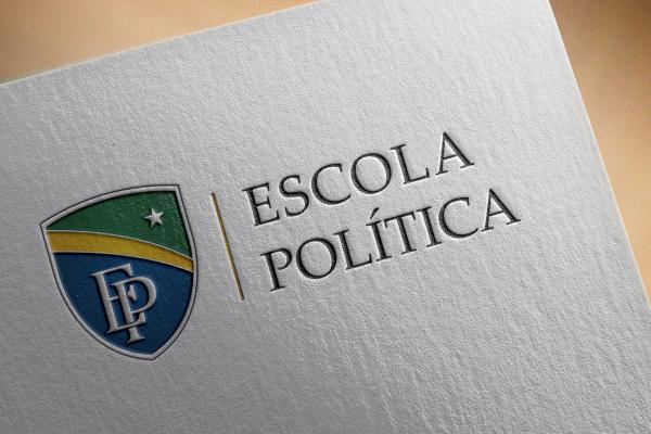 Escola Política